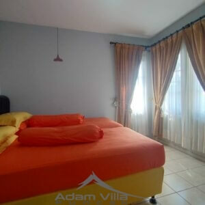 villa lily puncak 5 kamar