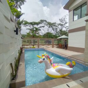 Villa Katalia Lily Puncak, 5 Kamar Tidur Kolam Pribadi