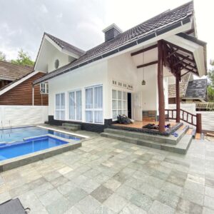 Villa Alven Minimalis Puncak 3 Kamar Kolam Pribadi