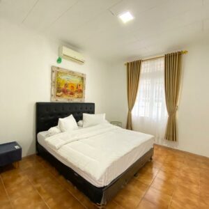 Villa Alven Minimalis Puncak 3 Kamar Kolam Pribadi