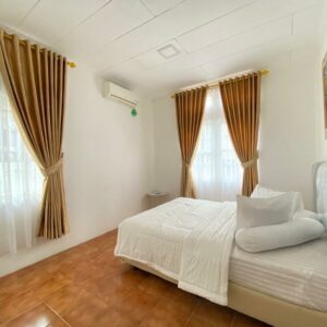 Villa Alven Minimalis Puncak 3 Kamar Kolam Pribadi