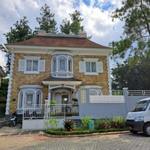 Villa Canes Puncak, 3 Kamar Kolam Pribadi