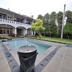 Villa Rian5 Puncak, Fasilitas Kolam, Billiard, Karaoke & Free Wifi