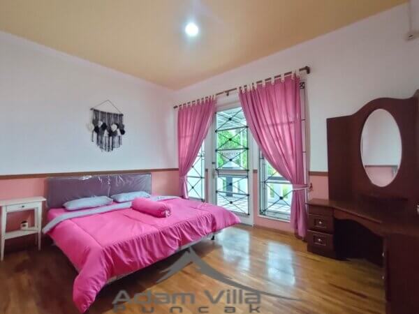 Villa Rian5 Puncak, Fasilitas Kolam, Billiard, Karaoke & Free Wifi - Gambar 12